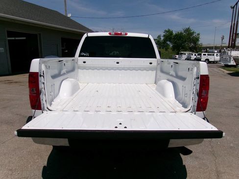 Used 2013 Chevrolet Silverado 2500 LT w/ Convenience Package AWD/4WD image 3