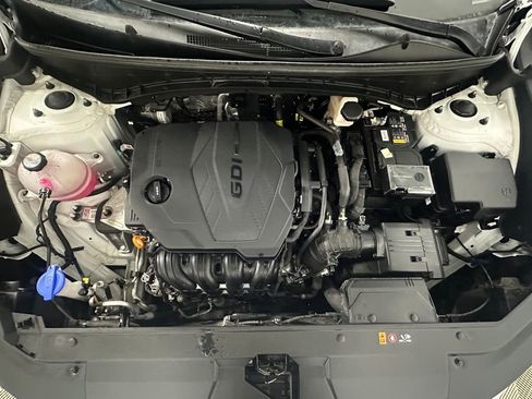 Used 2024 Hyundai Santa Cruz SE image 25