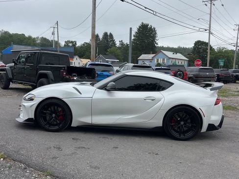 Used 2020 Toyota Supra Launch Edition w/ Driver Assist Package RWD image 4
