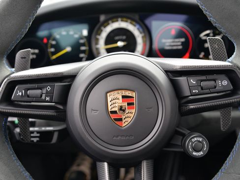 Certified 2024 Porsche 911 GT3 image 29