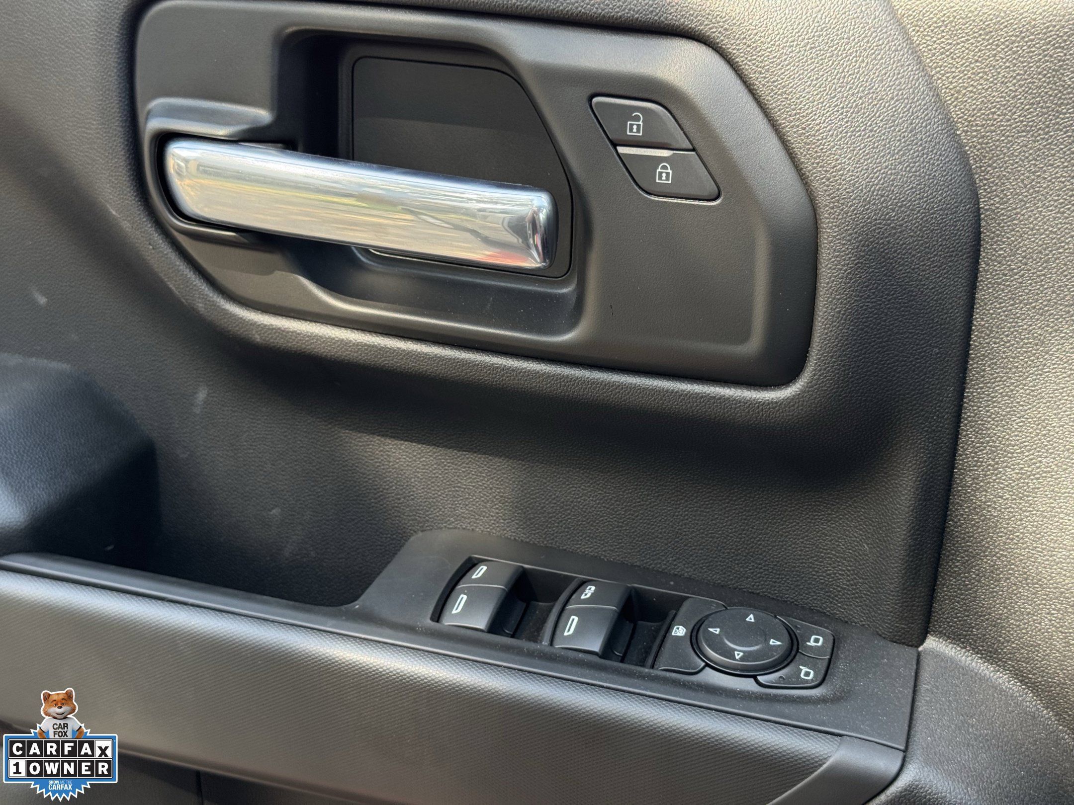 Used 2026 Chevrolet Silverado 1500 Custom RWD image 23