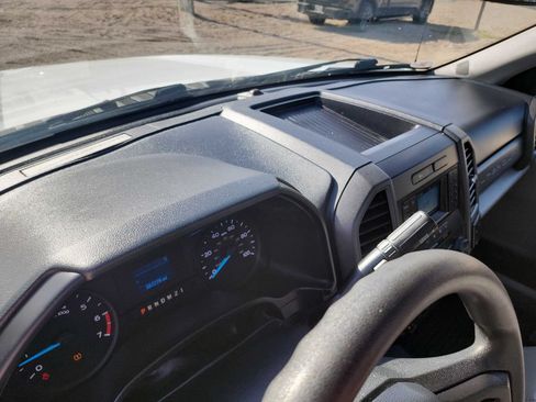 Used 2021 Ford F250 XL w/ Power Equipment Group RWD image 24