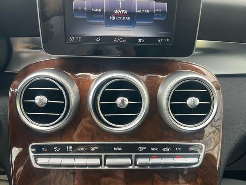 Used 2016 Mercedes-Benz GLC 300 image 24