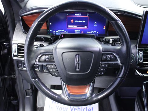 Used 2024 Lincoln Navigator L Reserve AWD/4WD image 19