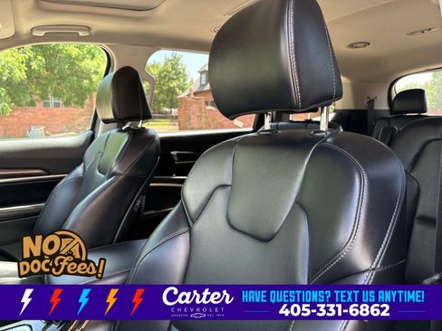 Used 2025 Kia Telluride S AWD/4WD image 25
