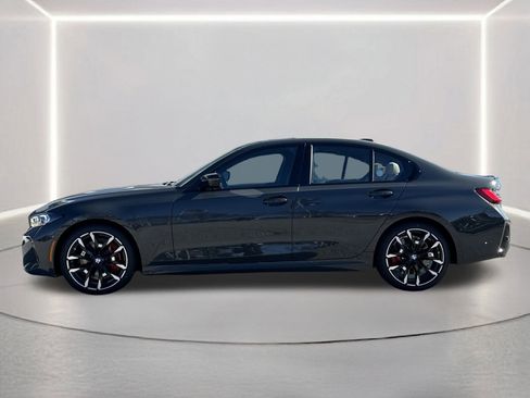 New 2026 BMW 330i Sedan w/ M Sport Package image 25