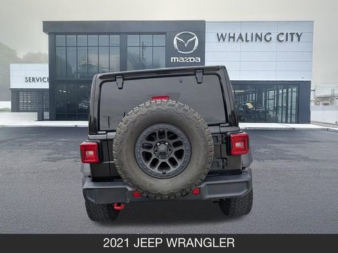 Used 2021 Jeep Wrangler Unlimited Rubicon w/ Xtreme Recon 35" Tire Package AWD/4WD image 7