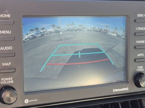 Used 2021 Toyota RAV4 XLE Premium image 13