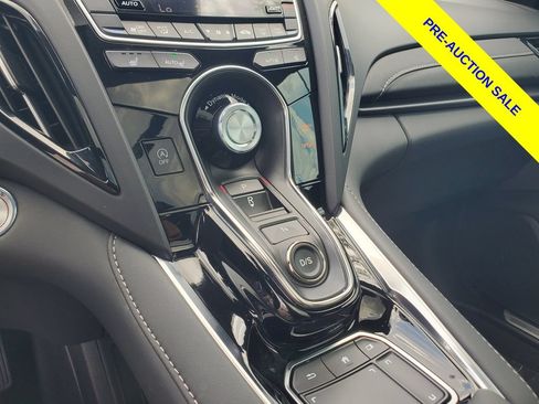Used 2025 Acura RDX SH-AWD image 32