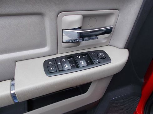 Used 2011 RAM 2500 SLT w/ HD Snow Plow Prep Group image 31