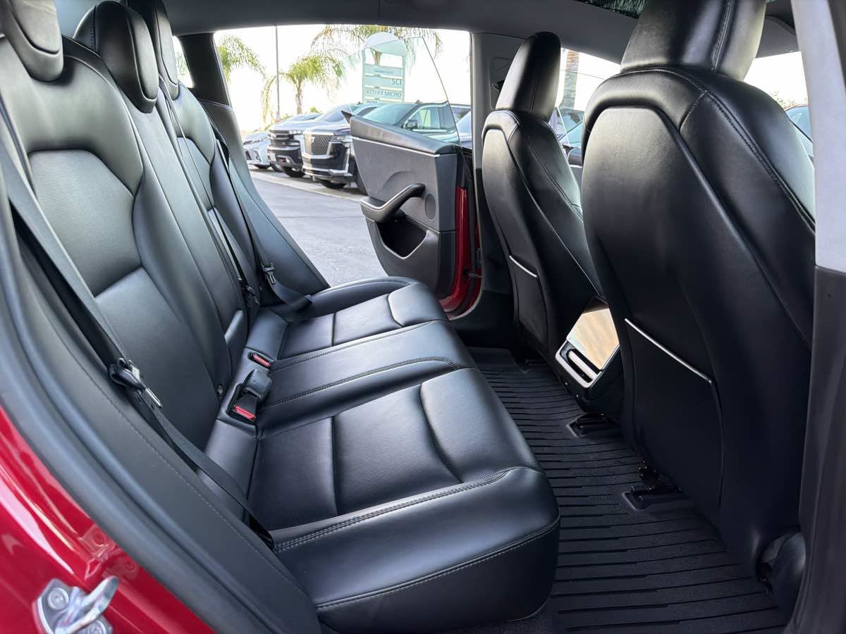 Used 2025 Tesla Model 3 Long Range RWD image 24