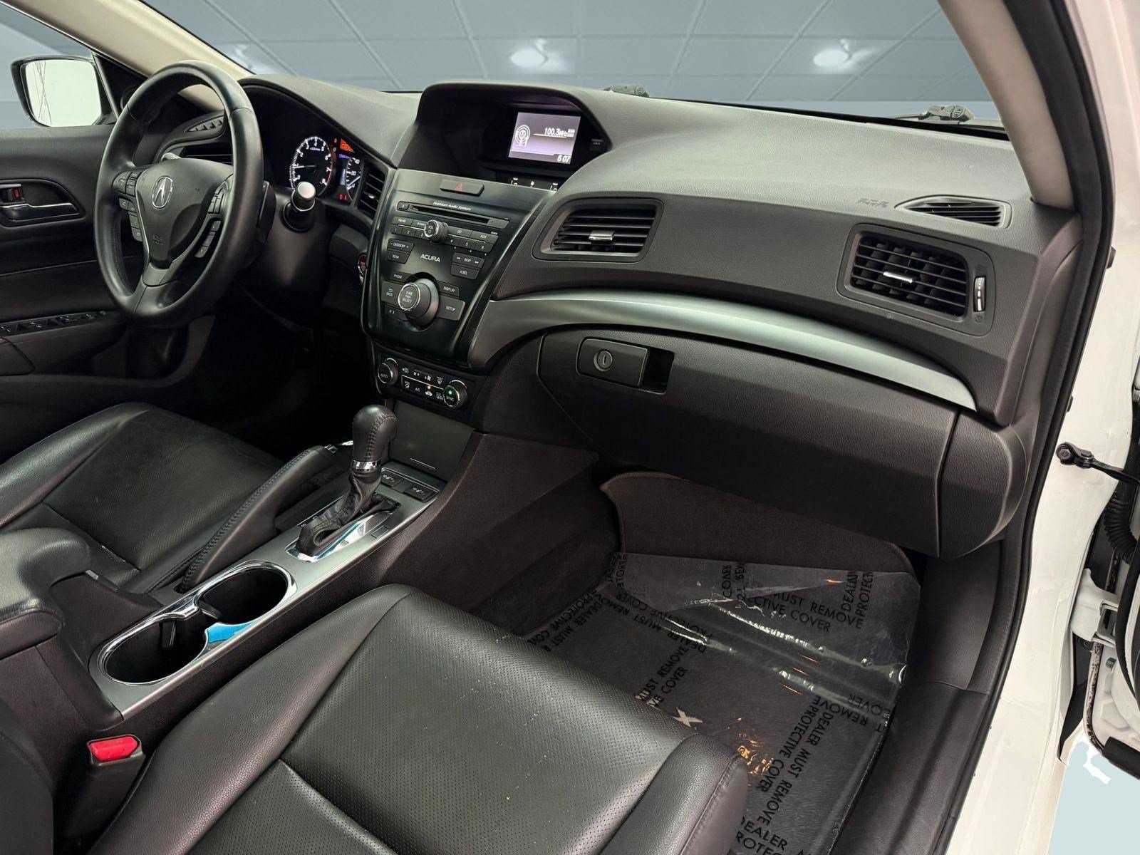 Used 2013 Acura ILX w/ Premium Package FWD image 28