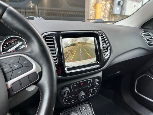 Used 2020 Jeep Compass Limited image 39