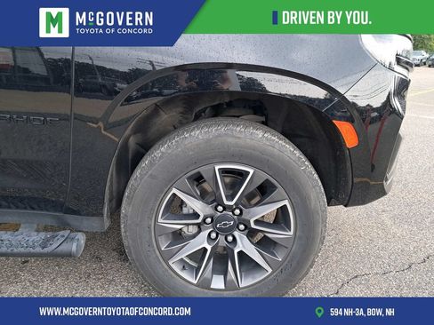 Used 2023 Chevrolet Tahoe Z71 w/ Luxury Package AWD/4WD image 12