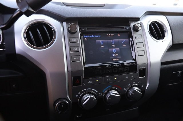 Used 2017 Toyota Tundra SR5 AWD/4WD image 13