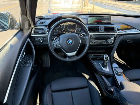 Used 2018 BMW 330i xDrive Sedan AWD/4WD image 12