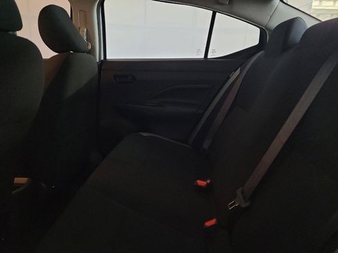 Used 2025 Nissan Versa S w/ Trunk Package FWD image 18