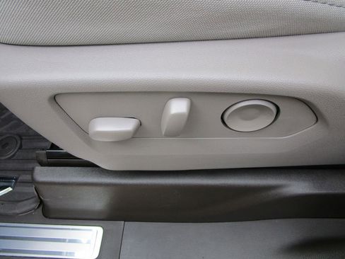 New 2026 Chevrolet Silverado 1500 LT image 27