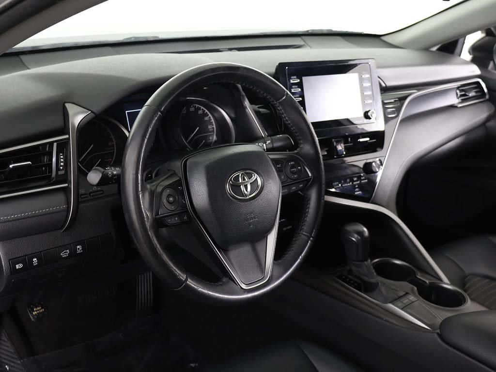 Used 2022 Toyota Camry SE FWD image 22