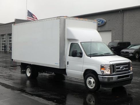 New 2024 Ford E-350 and Econoline 350 Super Duty w/ Interior Upgrade Package image 3