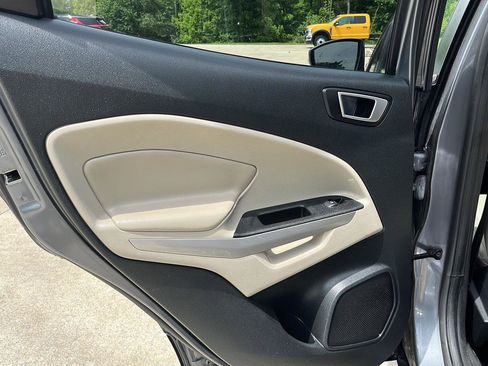 Used 2021 Ford EcoSport Titanium FWD image 17