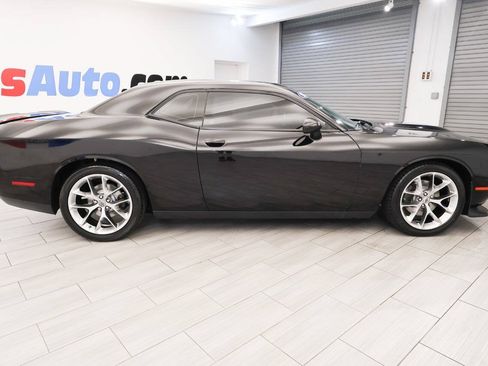 Used 2020 Dodge Challenger GT RWD image 6