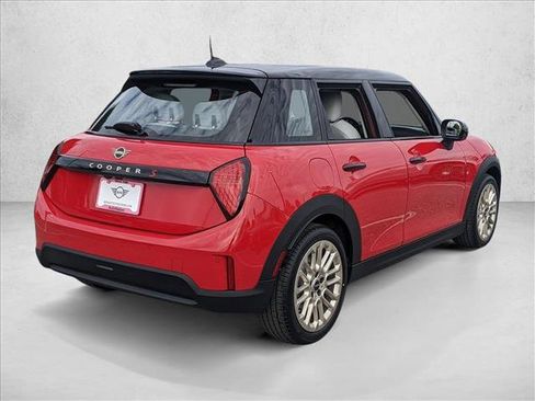 New 2026 MINI Cooper S image 2