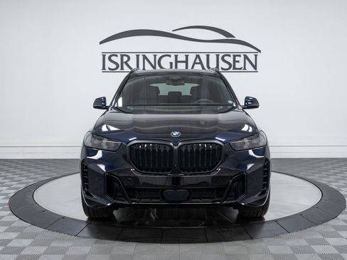 New 2026 BMW X5 xDrive40i w/ Executive Package AWD/4WD image 2