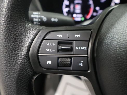 Used 2024 Honda HR-V LX image 34