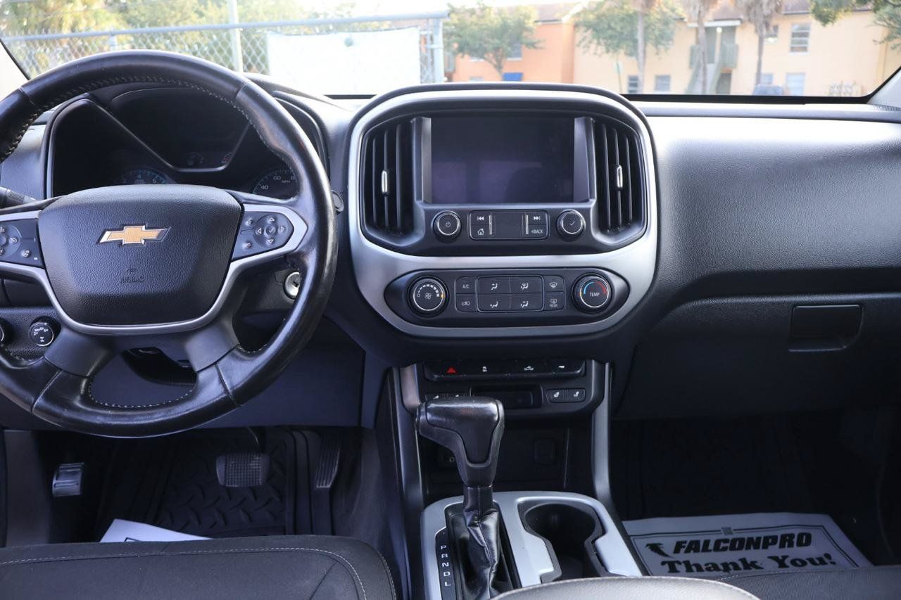 Used 2021 Chevrolet Colorado LT w/ LT Convenience Package AWD/4WD image 16