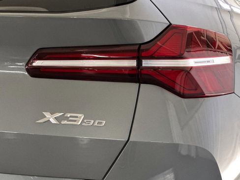 Used 2026 BMW X3 xDrive30 w/ Premium Package image 12