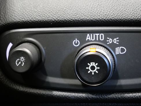 Used 2024 Chevrolet Malibu LT FWD image 15