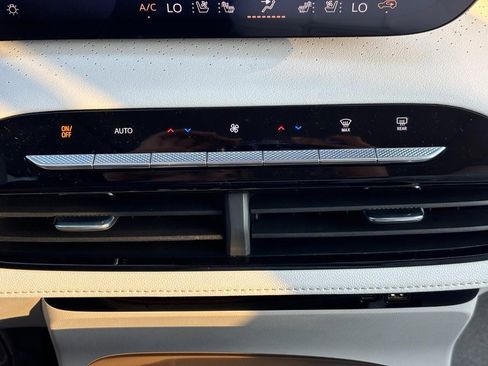 New 2026 Buick Enclave Avenir w/ Super Cruise Package image 24