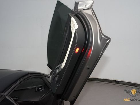 Used 2015 Lamborghini Aventador LP 700-4 image 10