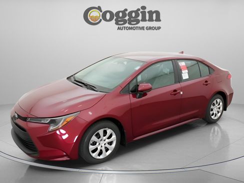 New 2026 Toyota Corolla LE image 5