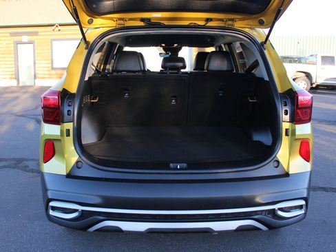 Used 2021 Kia Seltos S image 12