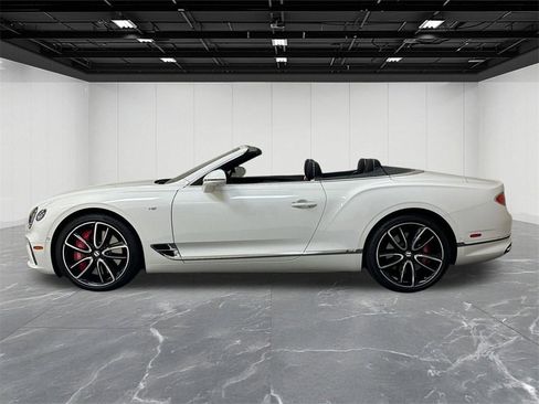 Used 2020 Bentley Continental GT image 2