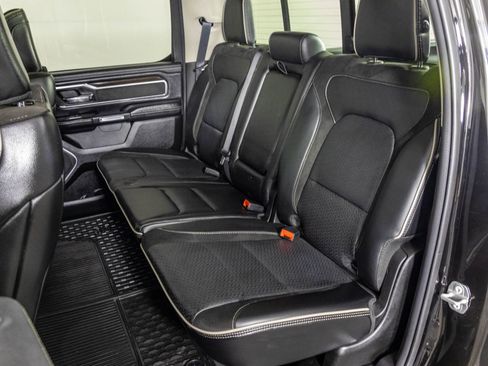 Used 2022 RAM 1500 Laramie AWD/4WD image 41