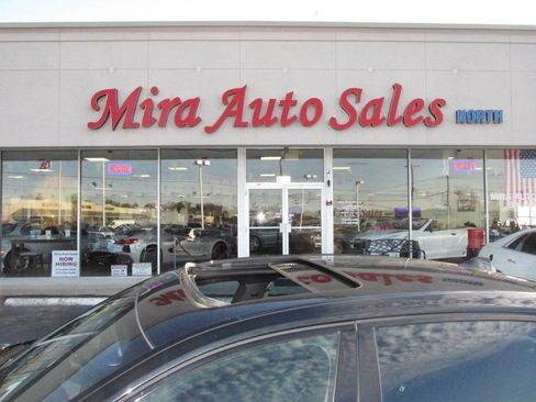 Used 2014 BMW 740Li w/ Executive Package image 7