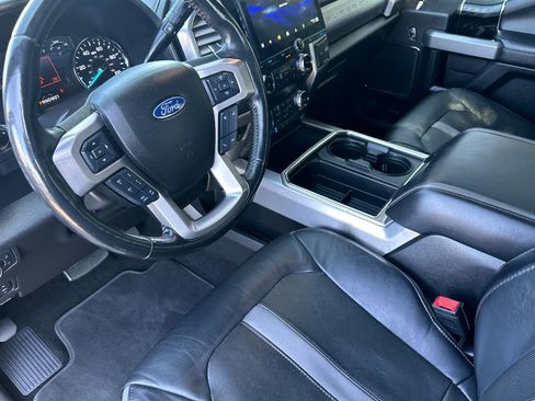 Used 2019 Ford F250 Platinum w/ Platinum Ultimate Package AWD/4WD image 10
