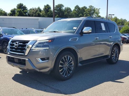 Used 2023 Nissan Armada Platinum w/ Captain's Chairs Package AWD/4WD image 3