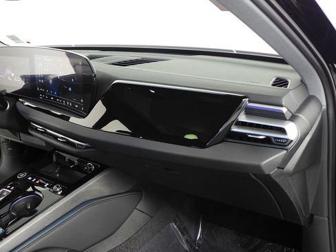 Used 2025 Audi A5 2.0T Premium w/ Convenience Package image 14