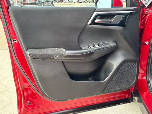 Used 2022 Mitsubishi Outlander ES AWD/4WD image 12