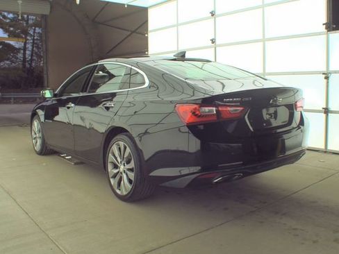 Used 2018 Chevrolet Malibu Premier image 4