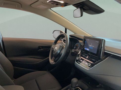 Certified 2025 Toyota Corolla LE w/ LE Premium Package FWD image 38