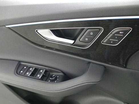 New 2026 Audi Q7 3.0T Premium Plus AWD/4WD image 21