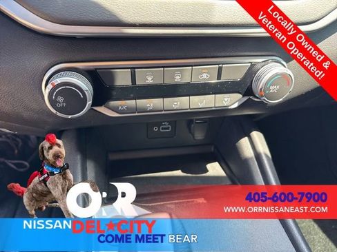 Used 2024 Nissan Altima 2.5 S FWD image 25
