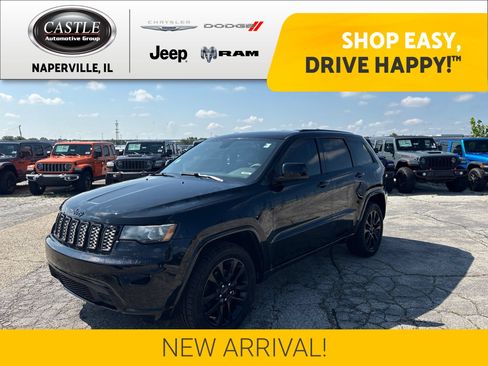 Used 2018 Jeep Grand Cherokee Altitude AWD/4WD image 1