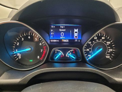Used 2017 Ford Escape SE FWD image 23