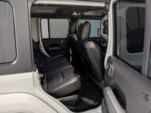 Used 2023 Jeep Wrangler Unlimited Sahara w/ Cold Weather Group image 24